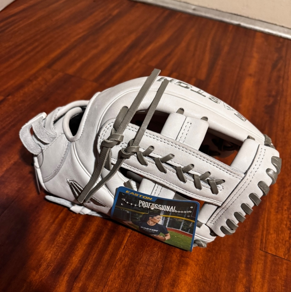 Easton White Baseball Glove